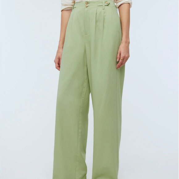NWT Madewell The Tall Harlow Wide Leg Pant in Drapey Twill -- Pale Lemongrass - Picture 3 of 12